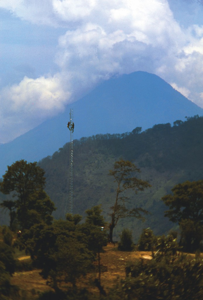 Don Edkins, 1978, Guatemala, Sololá, Communications Technology, Disaster Relief
