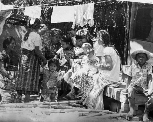 Ellen Martin, Krystyna Bargiel, Leslie Jordan, 1978, Guatemala, San Andrés Itzapa, Medical Relief, Midwifery