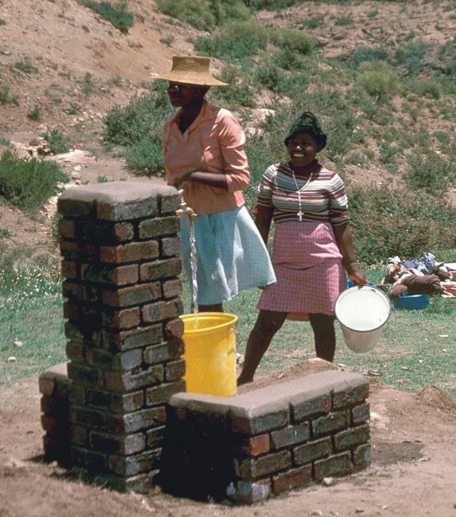 Mwana Bermudes, 1983, Ha Makoae, Lesotho, Clean Water, Rural Health